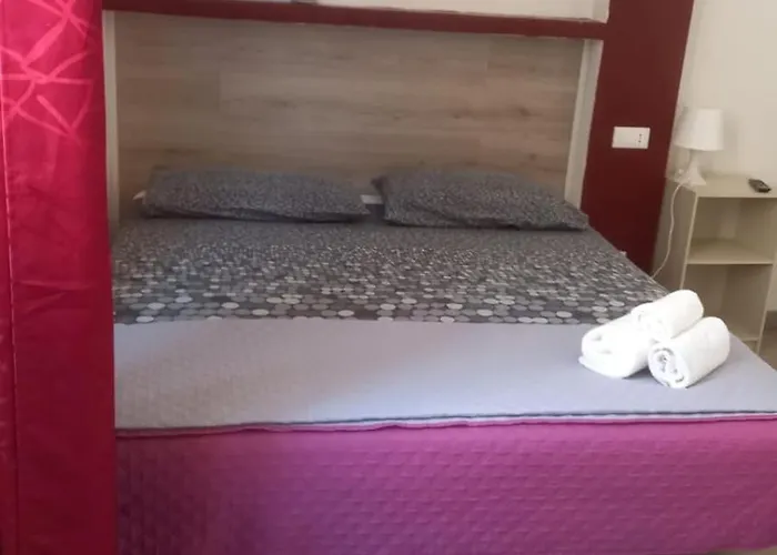 Casa Di Leo E Vale *